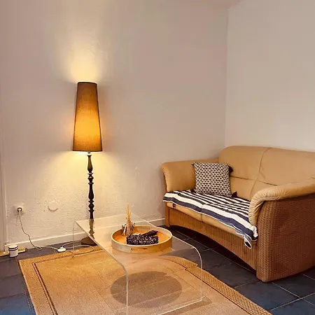 Apartment Ravissant Bastidon Avec Jardin Saint-Raphael (Var)